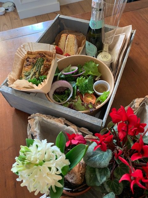 Lunch-in-a-seed-trayat WestGreen-House-Gardens Picnic in a Seed Tray